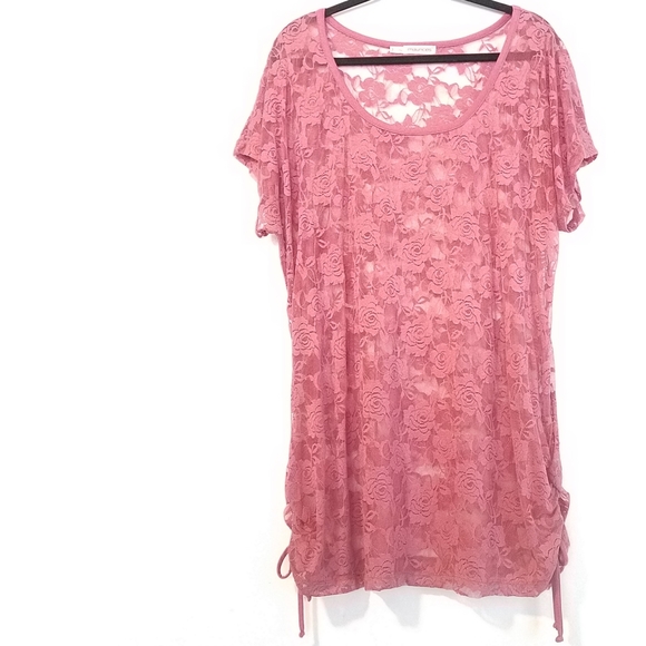 Maurices Tops - 2X Maurices Rose Lace Side Ruched Top